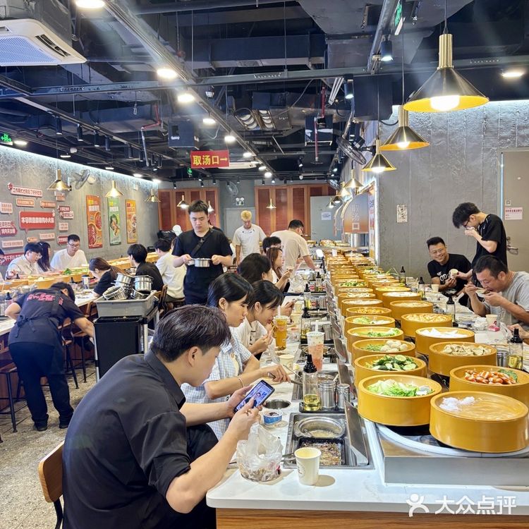 泉州！！一定要吃的！50➕自助穷穷快乐屋。。