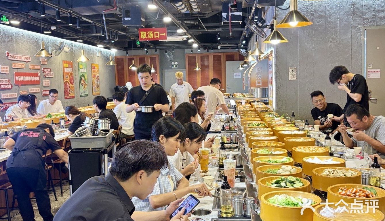 泉州！！一定要吃的！50➕自助穷穷快乐屋。。