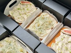 -白蘭BLANK(杭州湖滨银泰in77C区店)