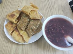 稀饭-王三姑牛肉饼