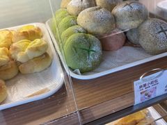 -顶东面包花园·生日蛋糕(香榭丽店)