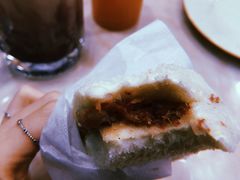 咸牛肉治-喜莲咖啡