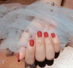 -苏彩·皮肤管理美甲美睫
