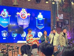 -胡桃里音乐餐厅(陶溪川店)(川湘赣菜·世界百大酒庄直供红酒·音乐表演)