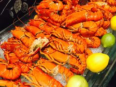 -圣丰索菲特·2 On 988 Café 自助餐厅