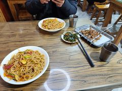 -陇上全荟兰州传统牛肉面(延吉路店)