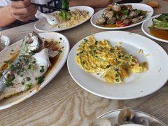 -红月湾海鲜饭店•沙滩海景(双月湾店)