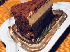-云朵上的鱼(莘庄店)