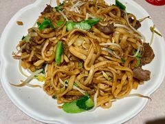 干炒牛河-潮泰牛肉火锅 · 创于1992年(车公庙店)