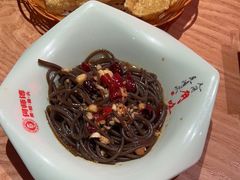 -何师傅美蛙鱼头(汉街店)
