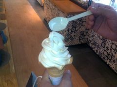 阿尔卑斯山牛奶冰淇淋-早安巴黎(四季坊店)