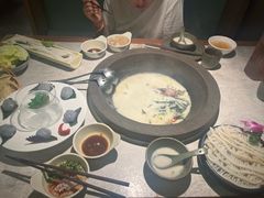 -鲜潭蒸汽石锅鱼(五道口购物中心店)