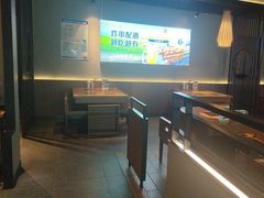 -呷哺呷哺(融创茂店)