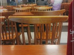 大堂-鑫花溪牛肉米粉(凤凰街创始总店)