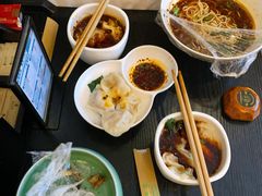 -金色印象·4K影院式足体养生(杨家坪西郊店)