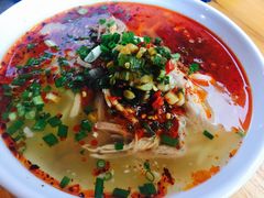 -巍山火巴肉饵丝(大理古城店)