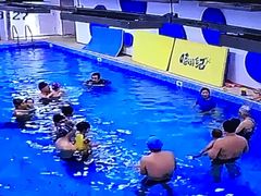 -嘻游纪亲子游泳中心(天佑城店)