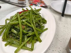 -肥仔文澳门猪骨煲(南京西路店)