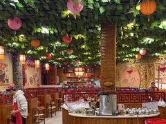 -袁小二大东北铁锅炖(吉祥村总部)