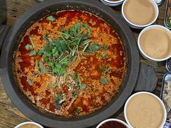 -灶知轩湘西石锅鱼(万佳广场店)