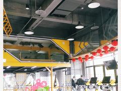 -可逸运动24小时健身