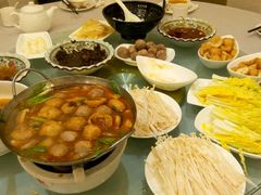 -黄山阿拉酒店(黄山风景区换乘中心店)