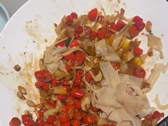 -佬麻雀·剁椒鱼头(京基KK One店)