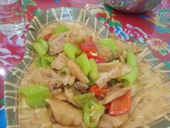 尖椒炒肥肠-东北菜铁锅炖(义乌街店)