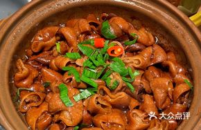 Stewed Pig Intestine Pot