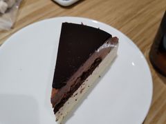 -藏猫猫咖啡主题馆(中央大道店)