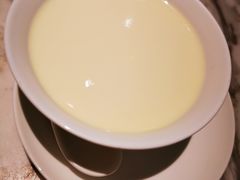 -香港百合居(LCM置汇旭辉广场店)