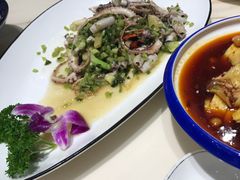 -雍沪里·沪湘融合菜( 康桥店)