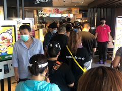 等位区-麦当劳(红旗路店)