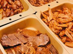 -绝味鸭脖(鹤沙航城地铁站店)