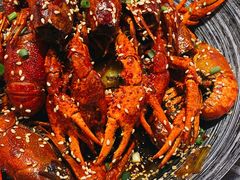 -肥肥虾庄·金牌油焖大虾(首义路店)