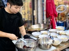 -何老二卤汁凉粉