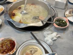 -光头药膳鸡(莱茵小镇店)