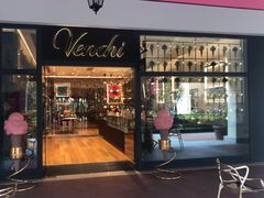 门面-VENCHI 闻绮(上海佛罗伦萨小镇店)