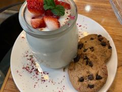 -Rabbit Cafe私房西餐甜点咖啡(栖霞路店)