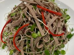 拌豆腐丝-北平楼·烤鸭·北京菜(牡丹园店)