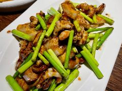 五花肉炒笔管-前海沿·青岛菜(大拇指广场石老人店)