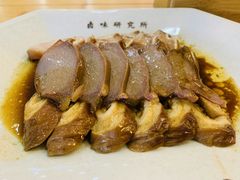 -狮头牌卤味研究所·卤味饭(花城汇南区店)