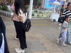 -万达广场(南昌红谷滩店)
