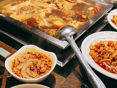 -张大胡子鱼头火锅酒楼(长益路店)