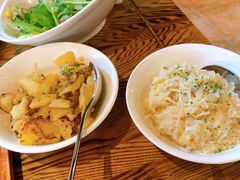 煎土豆-申德勒加油站餐厅(三里屯北小街店)