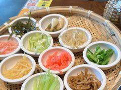 -包整·丝娃娃(一览甲秀楼风景店)