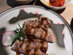 -汉江山料理级自助烤肉黑金冠(周口好吃城店)