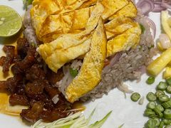 -Dang restaurant (patong phuket)