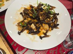 -鱼满舱·鲜活海鲜·正宗鲁菜