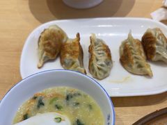 -李与白包子铺(桐梓林店)